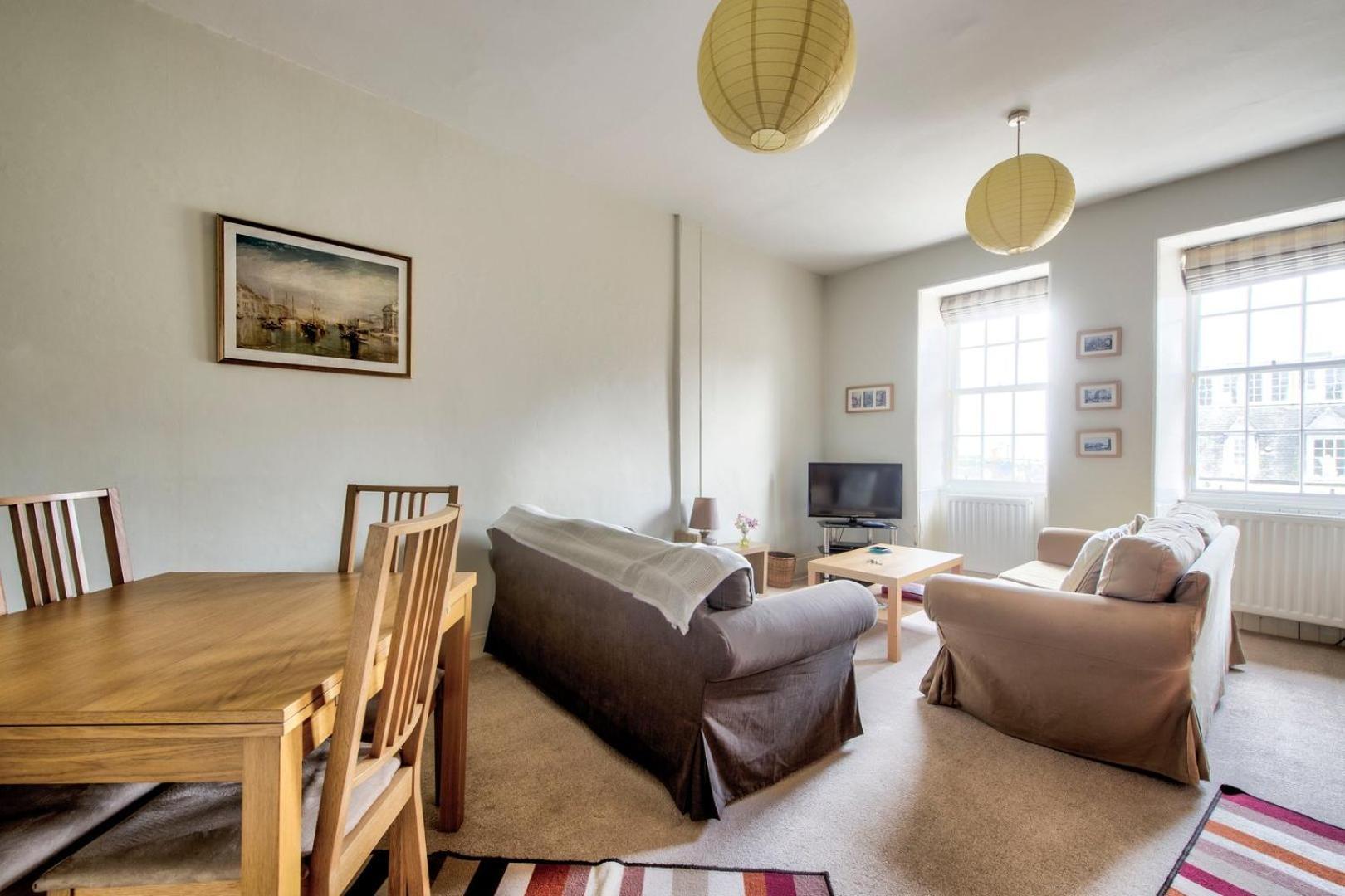 Guestready - Charming Home In Old Town Edinburgh Exterior photo